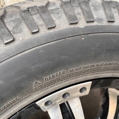 車のパーツ タイヤ、ホイールの画像