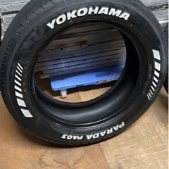 車のパーツ タイヤ、ホイール
