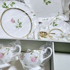 ★NARUMI　ナルミ Bone China ティータイムセット...
