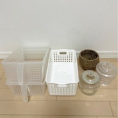生活雑貨　収納カゴ
