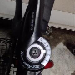 自転車 クロスバイクの画像