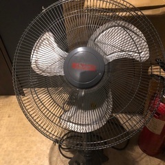強力扇風機の画像