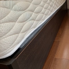 状態良好　シングルベッドフレーム＋マットレスセットの画像