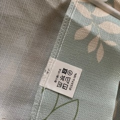 リーフ柄カーテンとレースカーテンのセット（全4枚）の画像