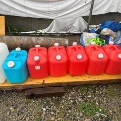 灯油ポリタンク　一個0円の画像