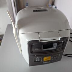 TIGER マイコン炊飯ジャー 3合炊き 