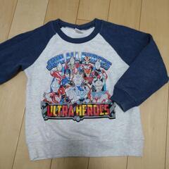 110cm　ウルトラマン　戦隊モノ　長袖Tシャツ　トレーナー 子供服の画像