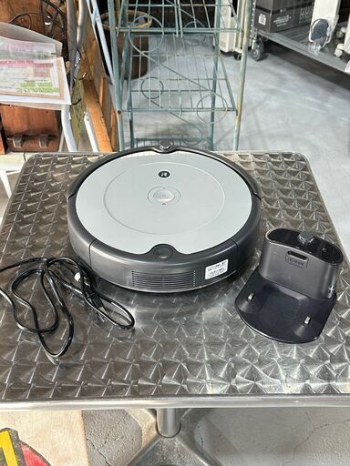 i Robot】アイロボット Roomba692 2021年 ロボット掃除機ルンバ 使用頻度少なめ 簡単操作 自動充電 スタンダードモデル