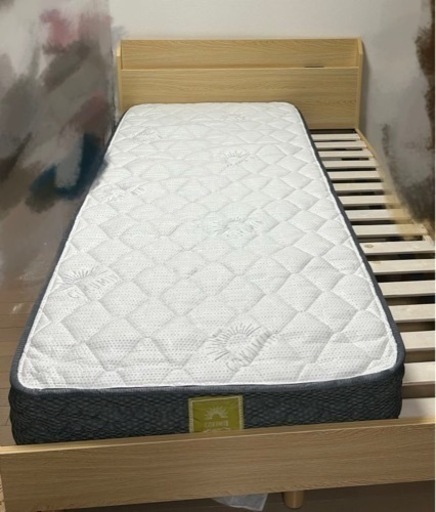 新品未使用品　セミシングル マットレス