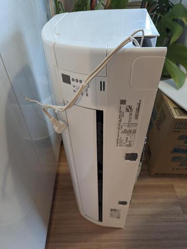【中古 ※一部破損】22年製ダイキンエアコンF22ZTES-W 主に6畳用(室外機付)