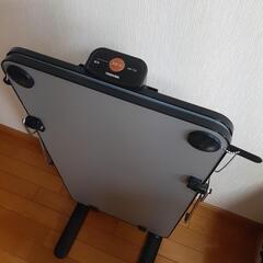 ズボンプレッサーの画像