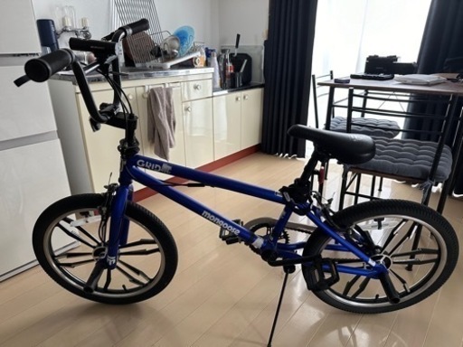【問い合わせ中】BMX 20インチ
