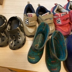 子供　靴　まとめ売りの画像