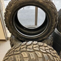 33×12.50R20 LT 114Q 10PLY マッドテレン KUMHO ROAD VENTURE MT &  (管理番号：2900244)