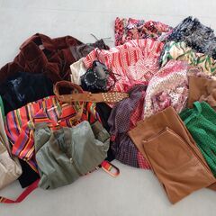 レディース美品衣類、パーソナルカラースプリング、主にＭサイズ、カ...