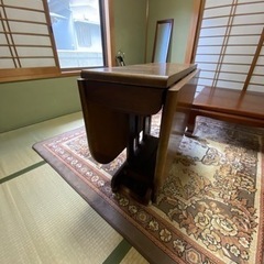 富士木工(FUJIMOKKO)のテーブル　折りたたみ式の画像