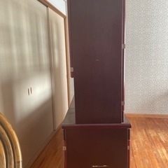 食器棚の画像
