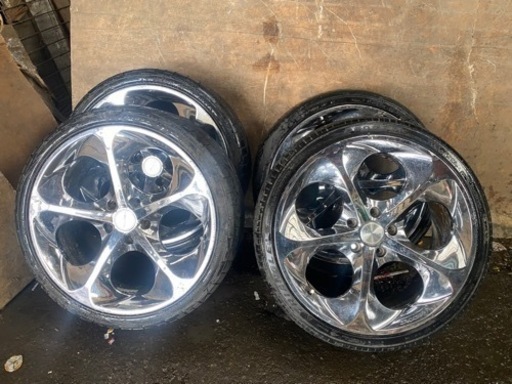 235/35ZR19  19インチ　メッキ　アルミホイール　４本セット