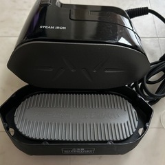 アイリスオーヤマ衣類用スチーマー　の画像