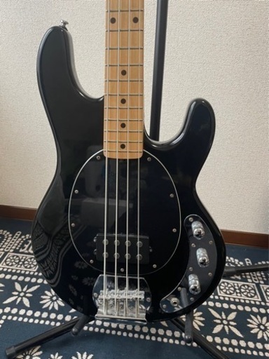 ベース Sterling by MUSIC MAN SUB RAY4
