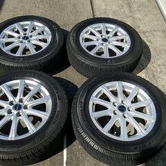 スタッドレスタイヤ196/65/R15
