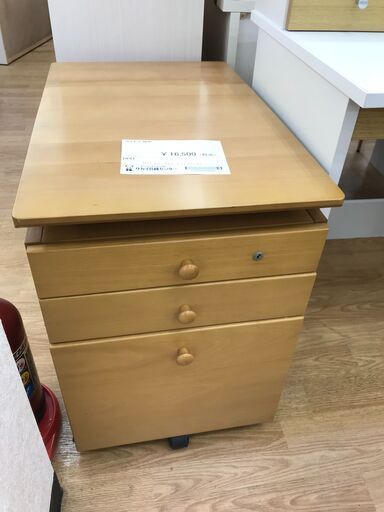 ★ジモティ割あり★ カリモク 袖机 ナチュラル H60×W41×D65 クリーニング済み KJ4751