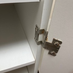 本棚　扉付き収納棚の画像