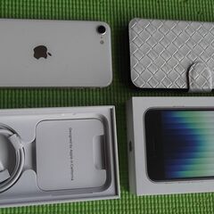 iPhoneSE 　第３世代　ほぼ新品