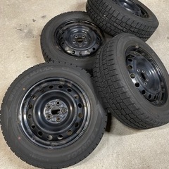 車のパーツ タイヤ、ホイールの画像