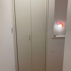 クローゼット　二枚折戸