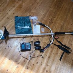 💓今日だけ18000円価格💓マキタ充電式草刈り機一式(刈り込み時...