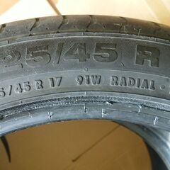 手渡し 残溝有り タイヤ 2本 廃タイヤ 近し Continental 225/45R17 91W 225-45-17 ヒビ割れ 処分 遊び用？ コンチネンタル Conri Sport Contact 3 コンチ・スポーツ・コンタクト3の画像