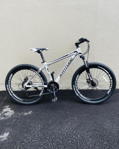 (決まりました！) お客さんから頼まれた委託販売のマウンテンバイクです。チェーンは新品に交換してます！動作確認も良好