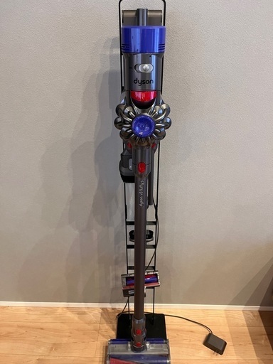 ダイソン v8 fluffy+ 中古