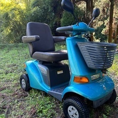 スズキセニアカー ET4D （シニアカー/電動カート／電動車いす左右回転シート　電動四輪車椅子　介護　　　の画像