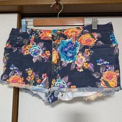 ROXYショートパンツ