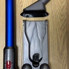 Dyson v11 fluffy 【ジャンク品】の画像