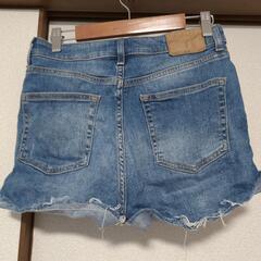 H&Mショートパンツの画像