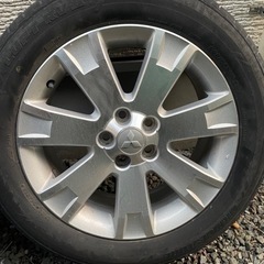 デリカD5 純正タイヤ　18インチ 三菱（MITSUBISHI） デリカ D5 純正 18インチ 冬用 スタッドレスタイヤ