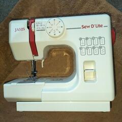 ジャノメミシン　Sew D' lite  JA-525 軽量　コ...