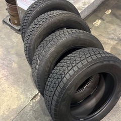 225/65r17スタッドレスタイヤ　ホイール付
