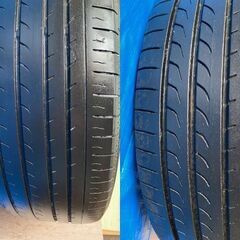 車のパーツ　タイヤ、ホイール