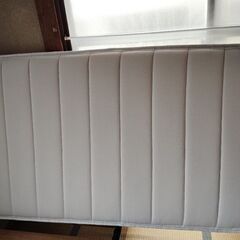 ニトリのシングルベッドの画像