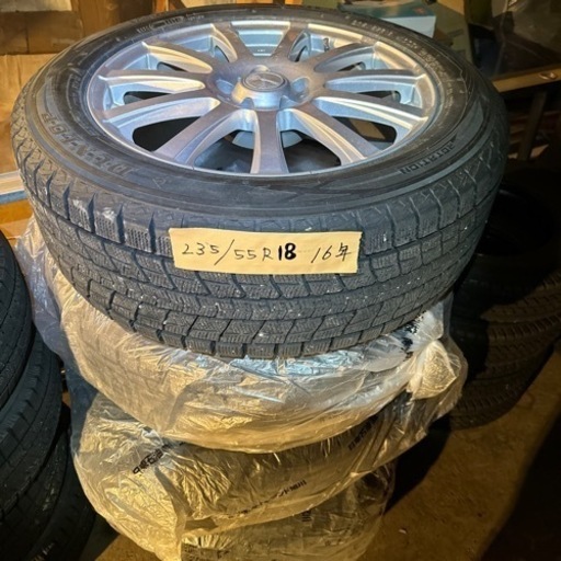 決まりました！ありがとうございます❗️235/55R18 ウィンターマックスSJ8 ダンロップ