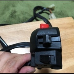 バーグマン200ハンドルスイッチの画像