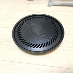 皿置き、焼き肉物？の画像
