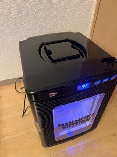 節約 マンウィズ 冷温庫 MAN WITH A MISSION ロゴ入り冷温庫