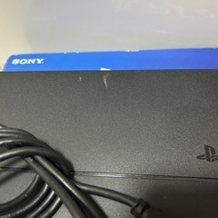PS4本体 コントローラ2台の画像