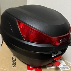 トップケース　GIVI B27