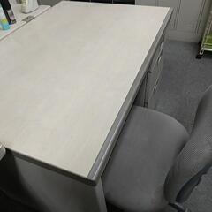 家具 オフィス用家具 机の画像